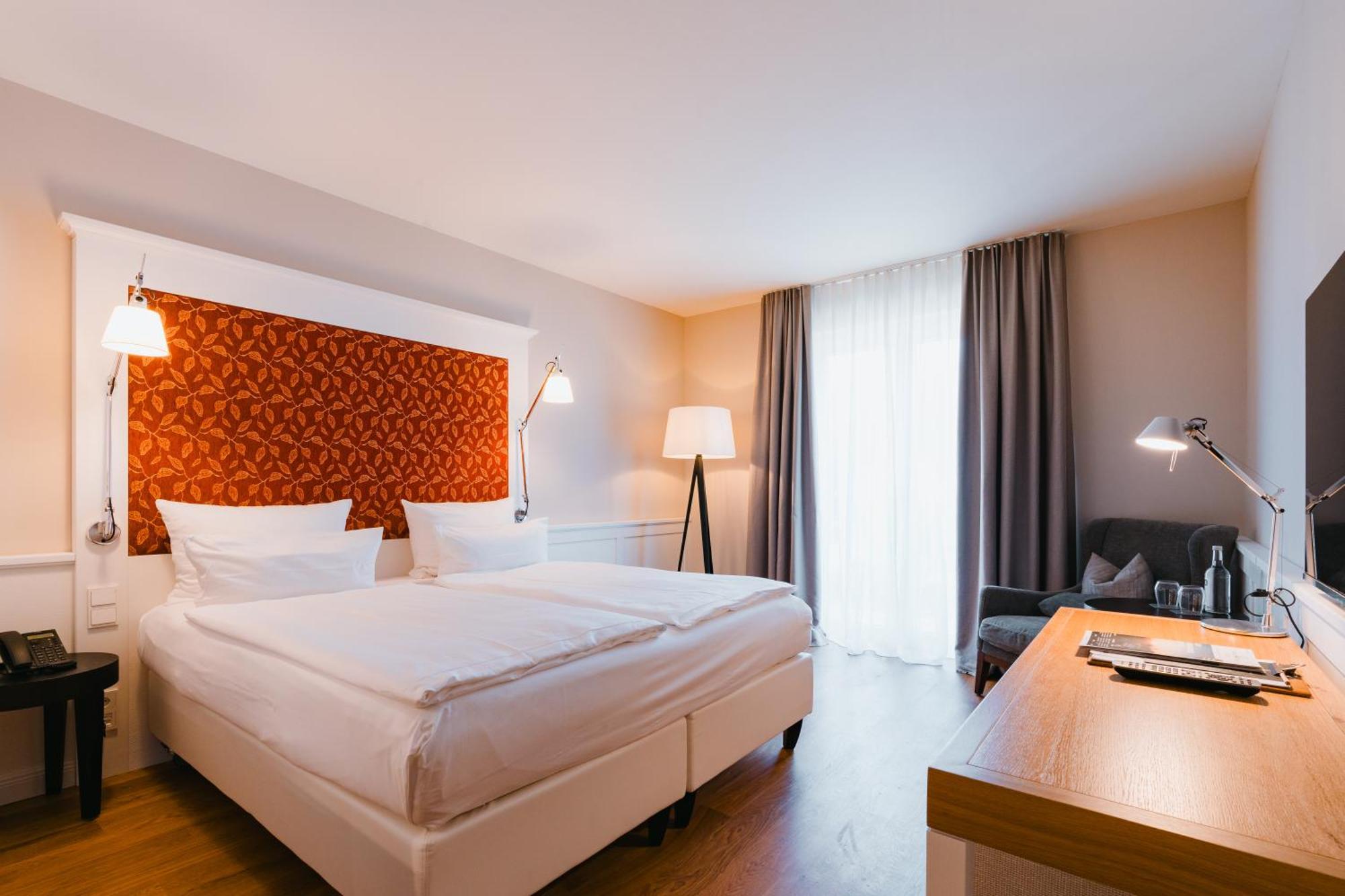 Berggasthof Königstuhl Hotel 4*